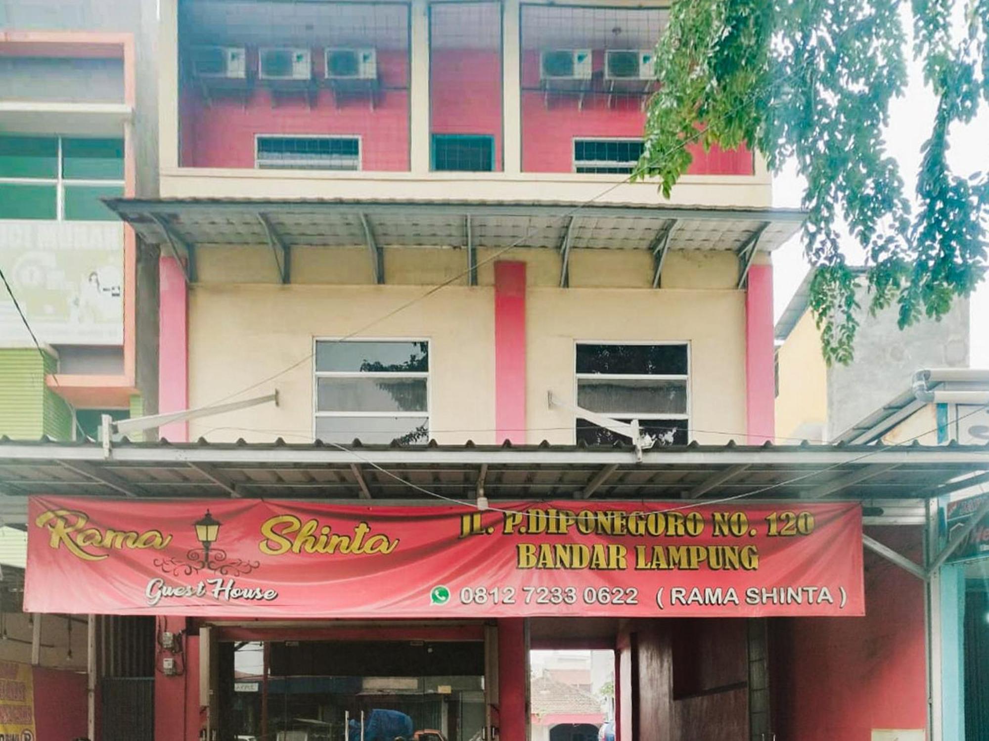 Hotel Reddoorz At Jalan Diponegoro Bandar Lampung Zewnętrze zdjęcie